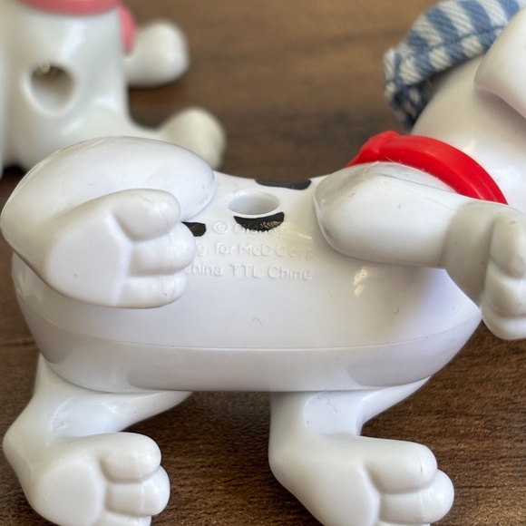 VINTAGE Disney McDonald’s 101 Dalmatians Happy Meal Toy Figures Guitar Set of 4 - Picture 10 of 12